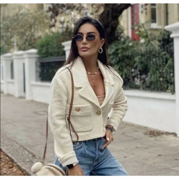 Zara Gold Tone Buttons Textured Weave Cream Oyster Cropped Blazer sz M Medium NW - Picture 1 of 12